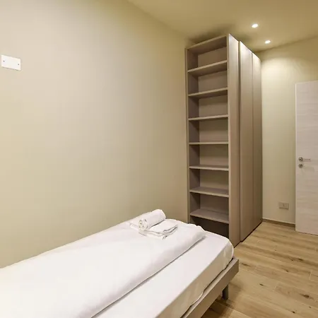 Schöne 2-zimmer-wohnung In *